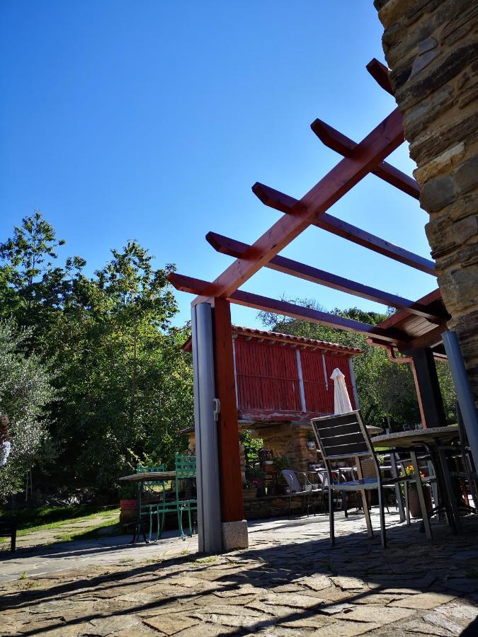 Casa Do Morcego Guest House Valdovino Exterior photo